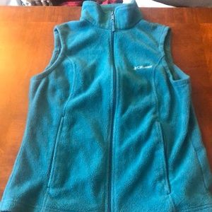 Columbia vest